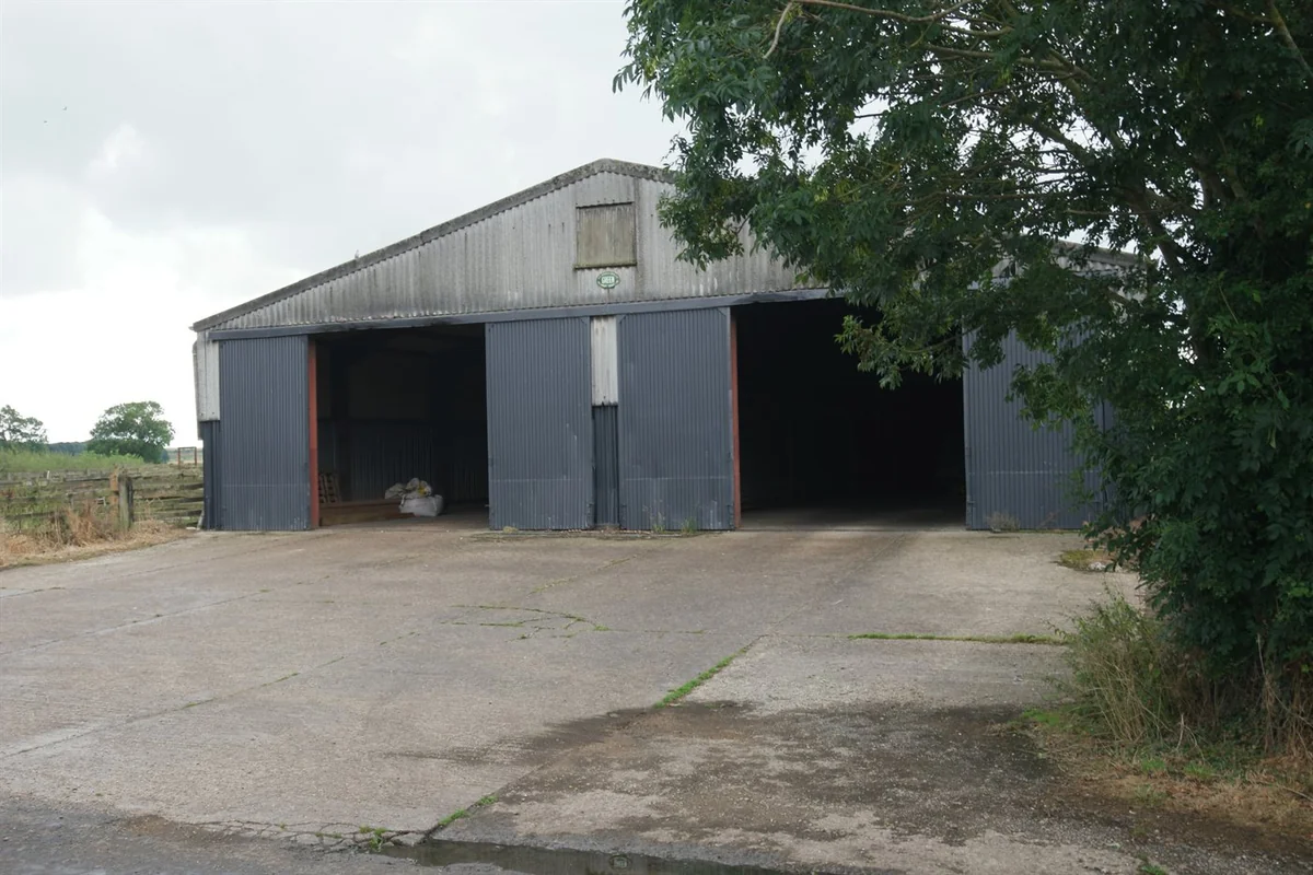 Hangar agricole métallique et bâtiment de stockage
