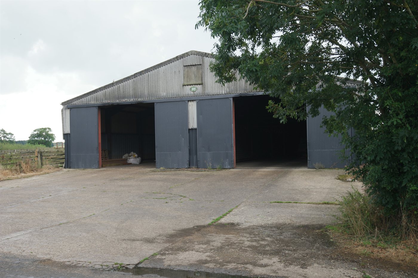 Abris de stockage pour fourrage et paille